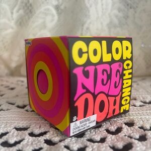 Needoh Color Change Ball Novelty Sensory Stress Relief Toy Pink to Purple